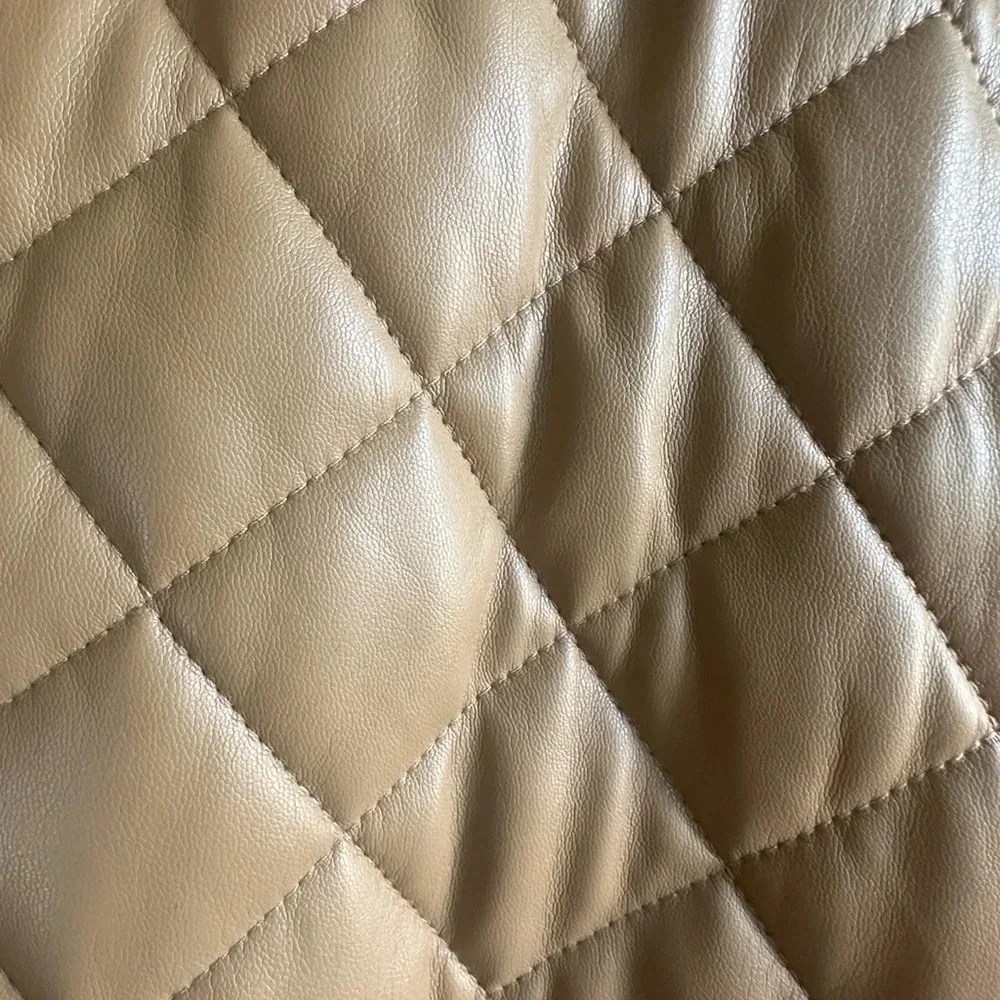 GOOD AMERICAN Women Quilted Bomber Jacket - Picture 2 of 4